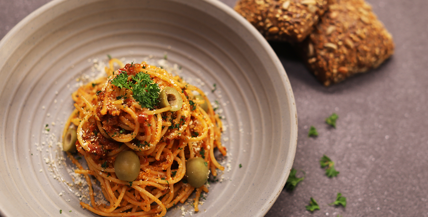 SPAGHETTI NAPOLETANA